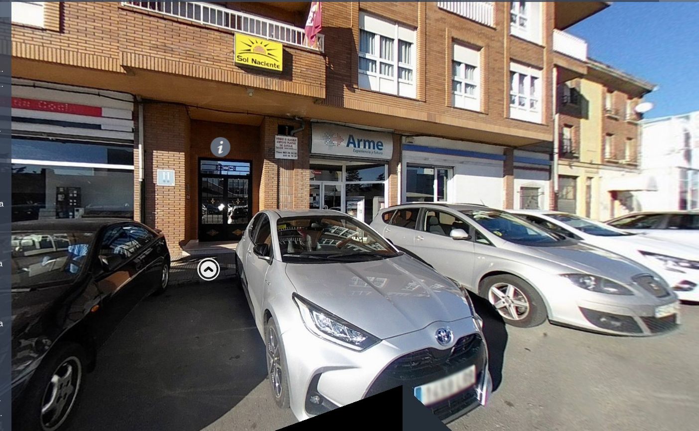 Entrada del Hostal Sol Naciente en la visita 360º